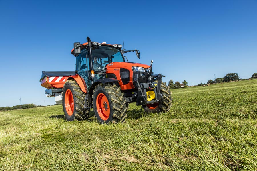 trattore Kubota M5